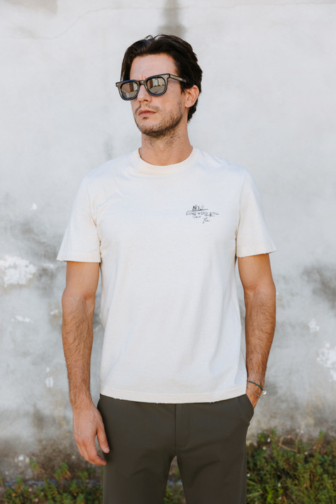 Golden Goose - T-shirt da uomo con stampa sul cuore e sul retro dall'effetto lived-in
