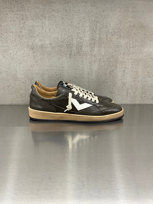 4B12 - Sneakers PLAY.NEW - U121 in pelle e talloncino nero con logo bianco