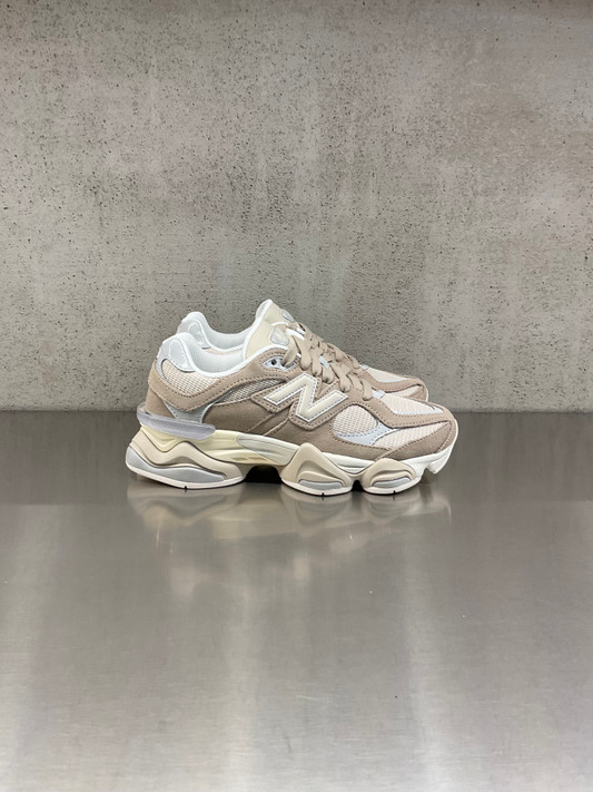 New Balance - U90608APTORT - Tortora e beige
