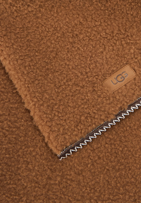 UGG - Sciarpa smerlata in UGGfluff™ chestnut