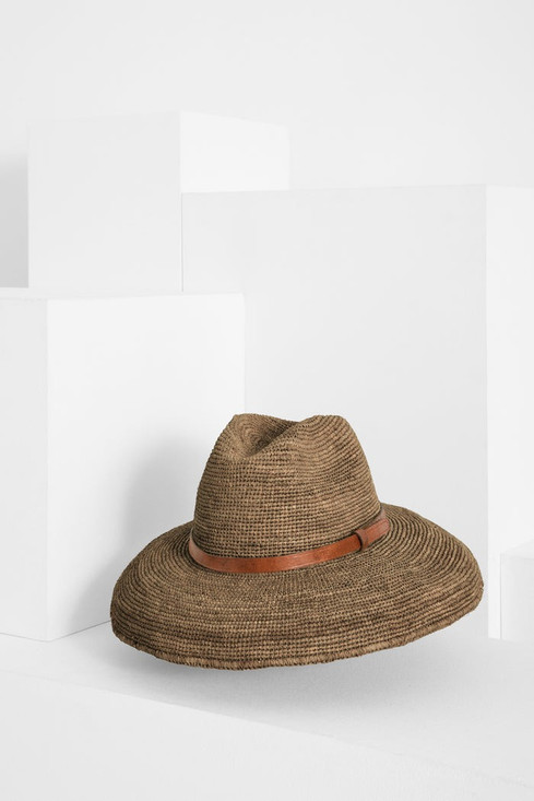 Ibeliv - Cappello Safari in rafia dark tea