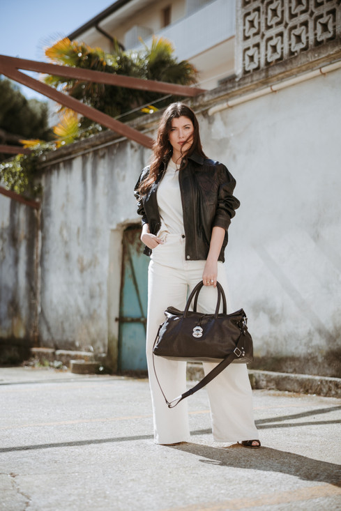 Golden Goose - Bomber da donna in nappa color borgogna scuro con ricamo floreale
