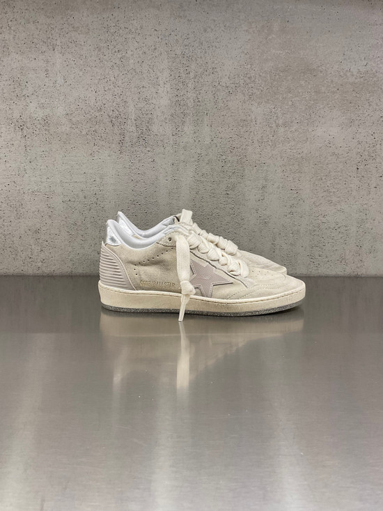 Golden Goose - Ball Star donna in suede beige con stella e tallone in gomma beige