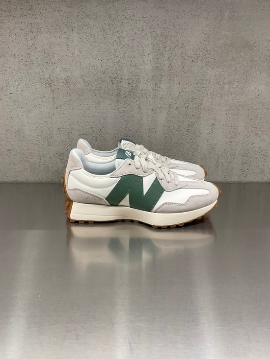 New Balance - U327LX  bianca e verde
