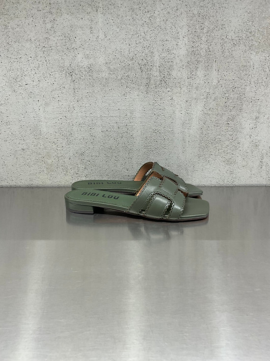 Bibi Lou - Ciabattina bassa in pelle verde militare