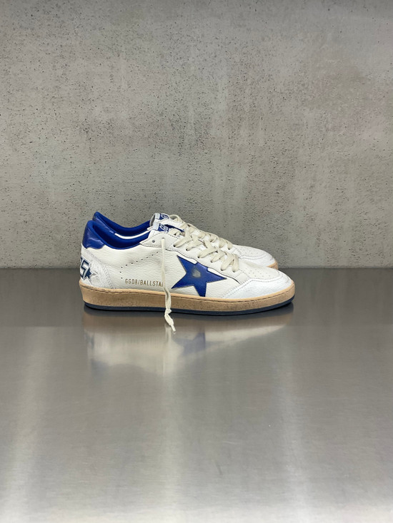 Golden Goose - Ball Star uomo in pelle bianca con stella e talloncino bluette