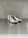 Golden Goose - Super-Star donna in pelle bianca con linguetta in glitter argento e stella gialla