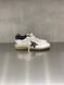 Golden Goose - Ball Star uomo in pelle bianca con stella e talloncino in pelle nera