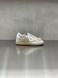 4B12 - Sneakers PLAY.NEW - D205 in pelle bianca suede ghiaccio e glitter oro