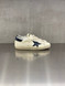Golden Goose - Super-Star uomo in pelle burro con stella e talloncino in pelle blu notte
