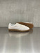 Alohas -  Sneakers 490 in pelle crema e uncinetto