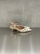 Bibi Lou - Chanel a punta con tacco in pelle panna