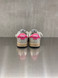 4B12 - Sneakers PLAY.NEW - D2002 in pelle stampata a laser maculata con talloncino fuxia e logo bianco