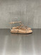 Bibi Lou - Sandalo basso in pelle con fiocchi e micro strass nero