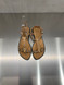 Ash - Sandalo basso Podium con borchie in camoscio moka mou