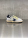 Golden Goose - Ball Star uomo in suede grigio con stella e talloncino in pelle blu