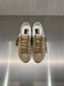 Golden Goose - Super-Star donna in suede tabacco con stella traforata e talloncino in pelle crema