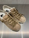 Golden Goose - Super-Star donna in suede tabacco con stella traforata e talloncino in pelle crema