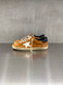 Golden Goose - Super-Star uomo in suede cuoio con stella in pelle bianca e talloncino nero