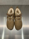 UGG - Allacciata da uomo Neumel in pelle scamosciata fango