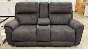 Infield Godiva Loveseat