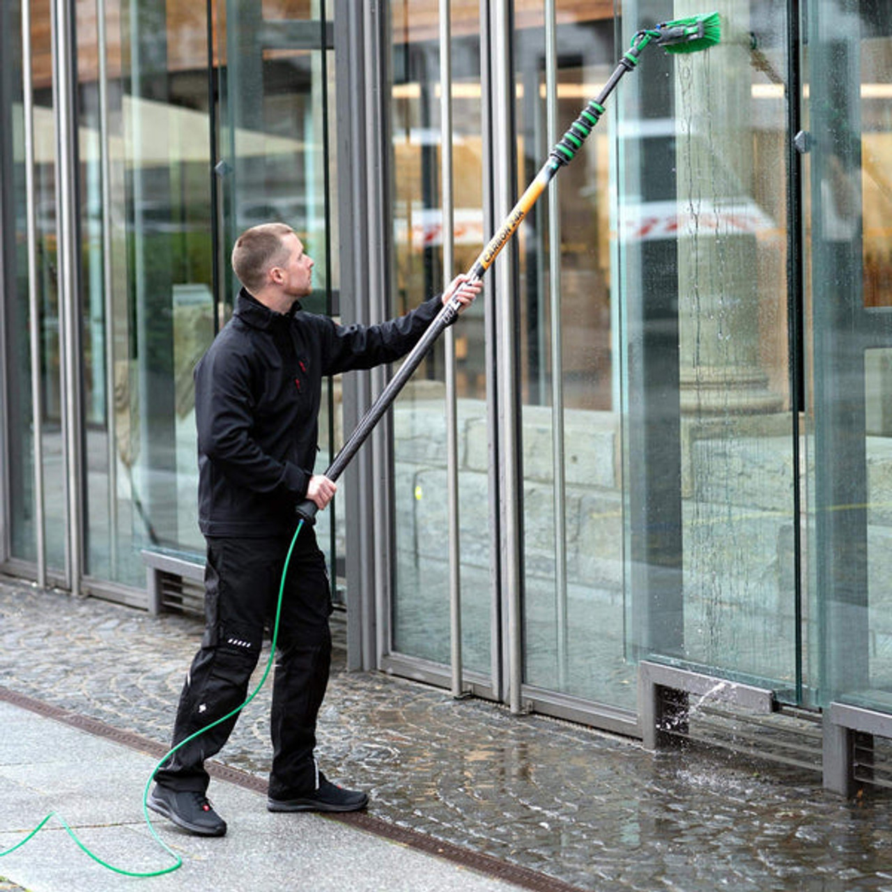 Unger and Tulsion DI resin for window cleaning