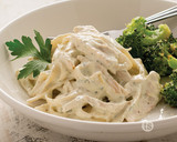 Slow Cooker Chicken Fettuccine