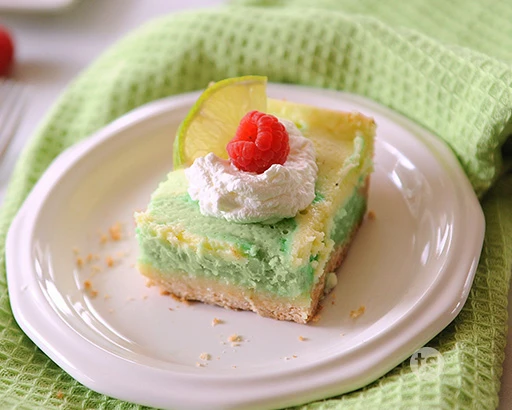 Key Lime Swirl Cheesecake Bars