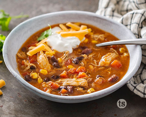 Hearty Chicken Tortilla Soup