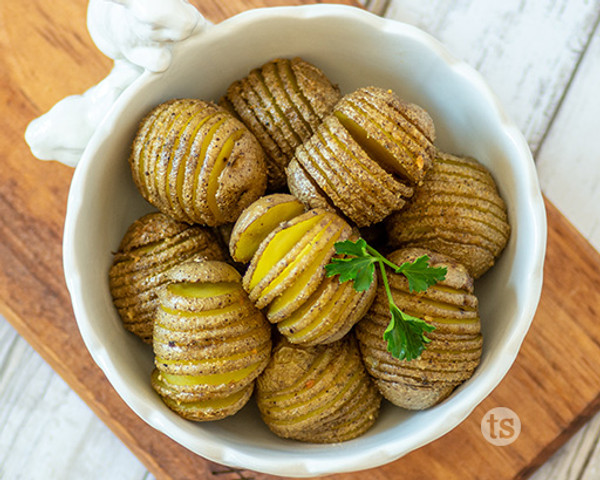 Italian Garlic Hasselback Potatoes