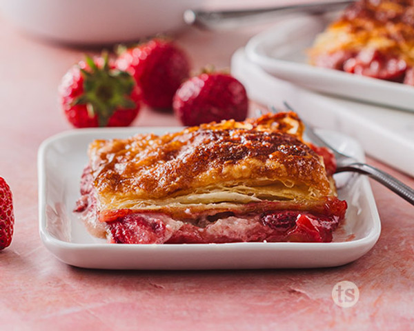 Strawberries n Cream Pastry