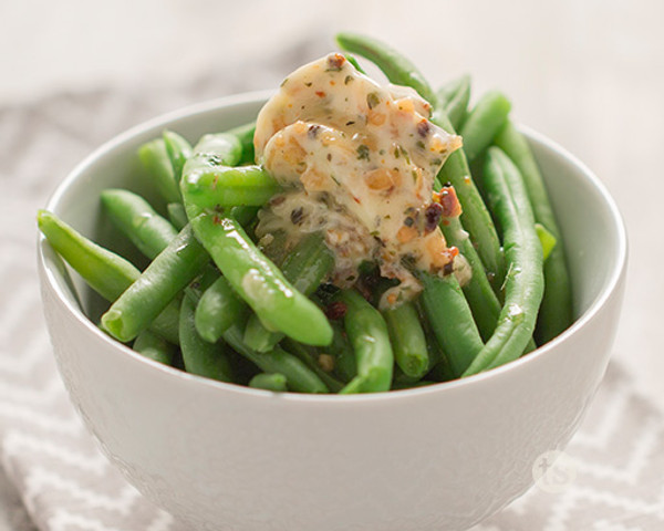 Green Beans with Pesto Butter