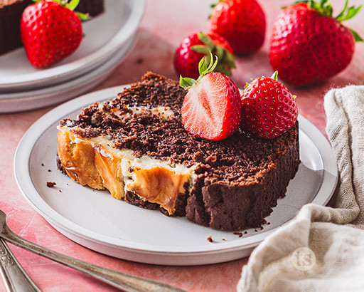 Berry Chocolate Cake