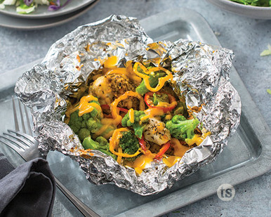 Cheesy Chicken & Broccoli Foil Packets