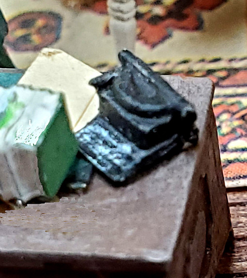 Manual Office Typewriter