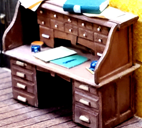 Rolltop Desk (open top) & Swivel Chair Kit