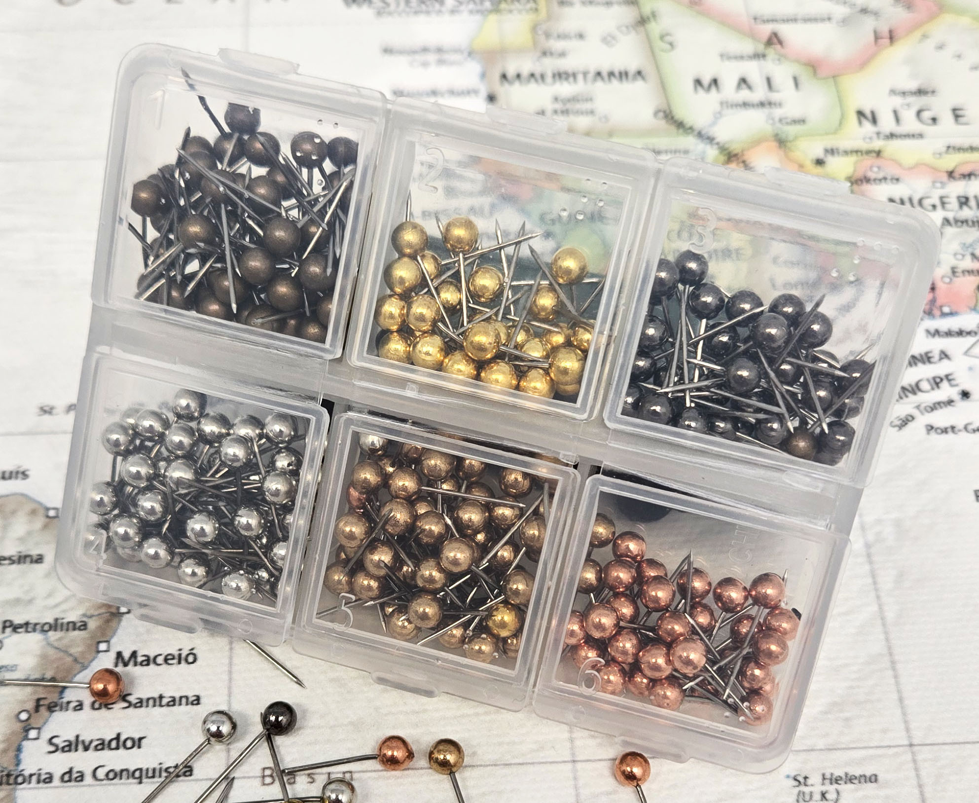 Metal map push pins