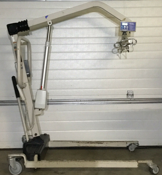 Invacare Reliant 450 RPL450-1 with Reliant Scale RSC600