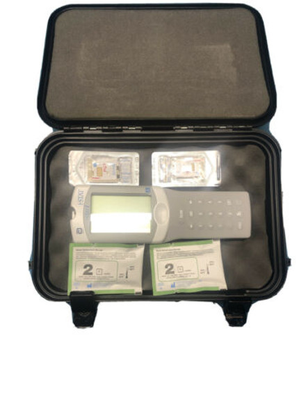 Abbott I-Stat 1 Portable Blood Analyzer 300 W/ CASE - GOVERNMENT SURPLUS