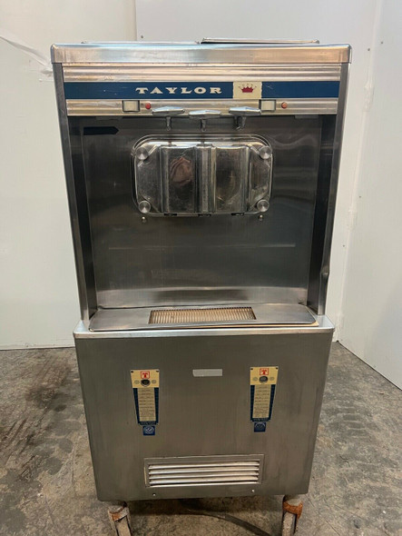 Taylor Ice Cream Soft Serve Machine B761-32 - WE SHIP - PARTS READ DISCRIPTION