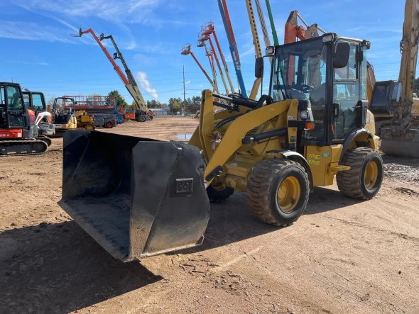2021 Caterpillar 903D Wheel Loader 453hrs