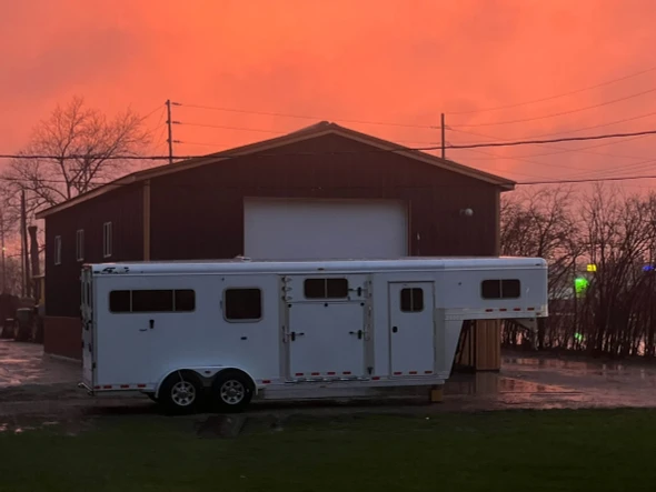 2015 2+1 4Star Warmblood Straight Load Horse Trailer