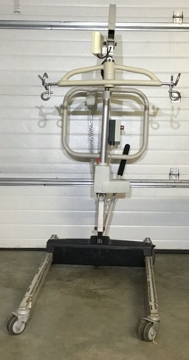 Invacare Reliant 450 RPL4501 with Reliant Scale RSC600