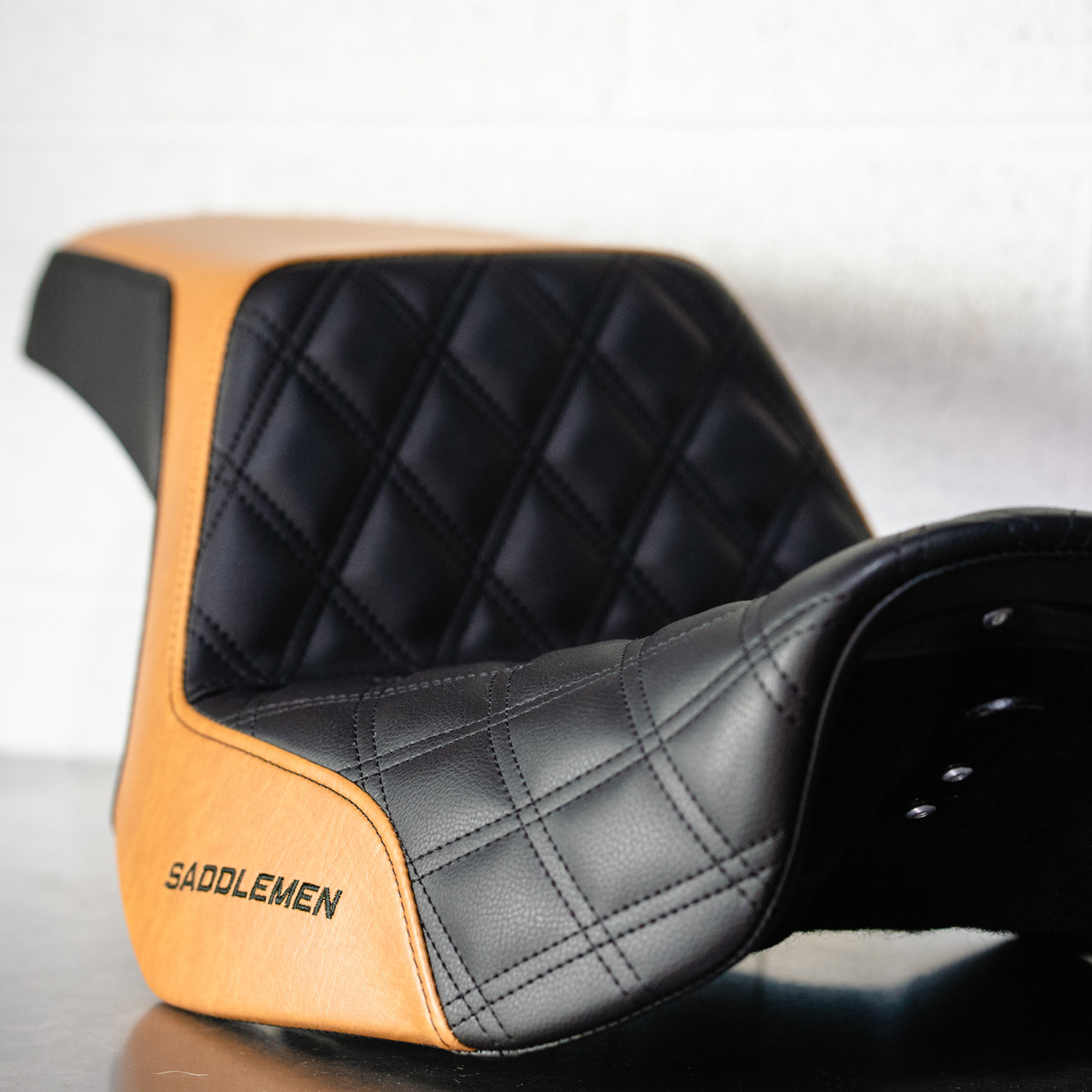 Saddlemen Step Up Seat for Harley FXR - Custom Design - Get