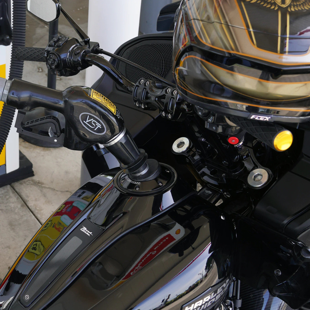 arlen-ness-pop-up-gas-cap-