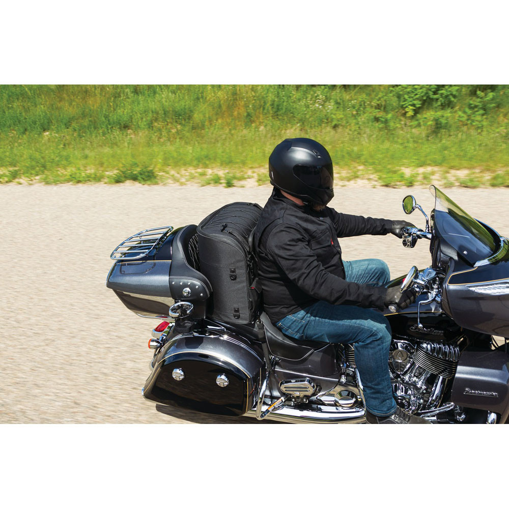 kuryume Kuryakyn Momentum Wanderer Touring Seat Bag - 5286 - Get Lowered
