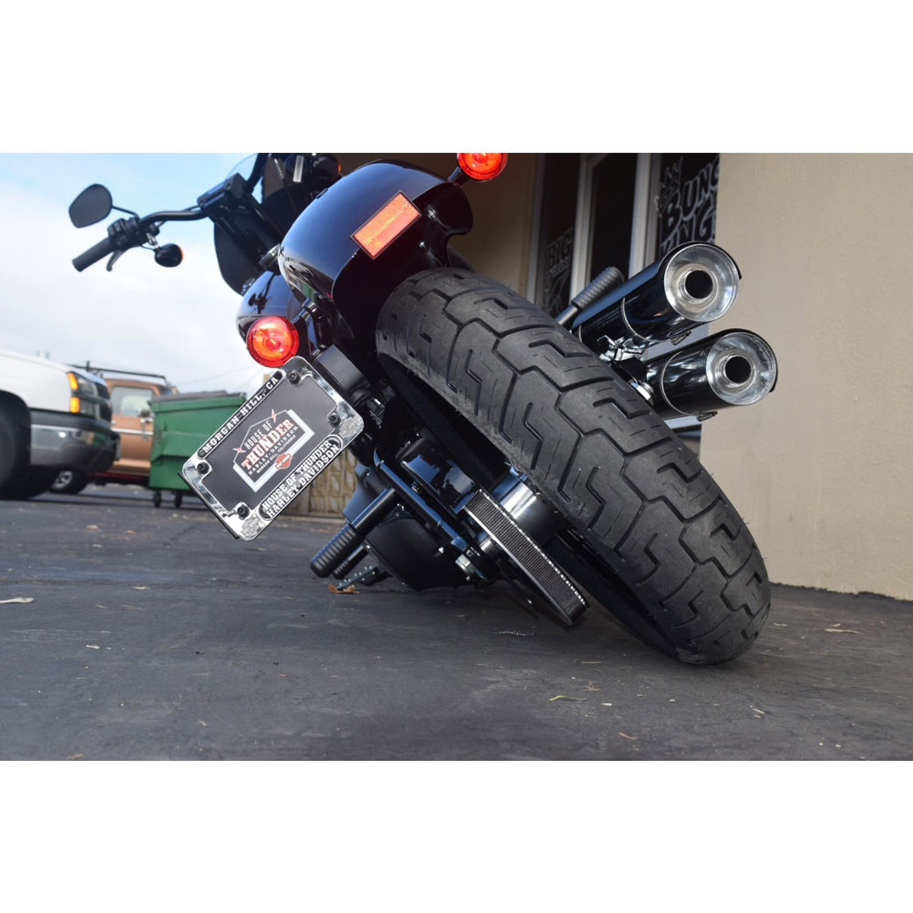 Bung King Highway Peg Crash Bar for 20182021 Harley Softail Street Bob