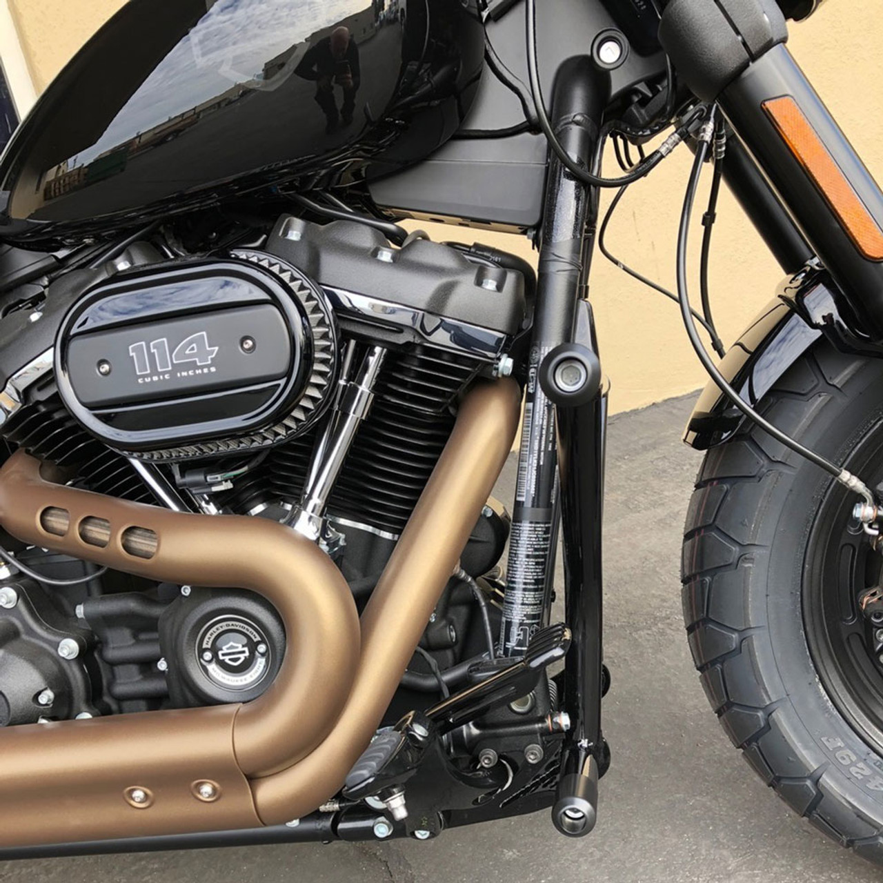 Bung King Highway Peg 2 Step Crash Bar for 20182022 Harley Softail w