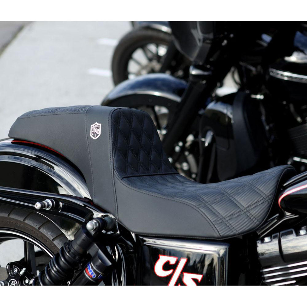 SiD55です。 San Diego Customs Pro Series Performance Gripper Seat for