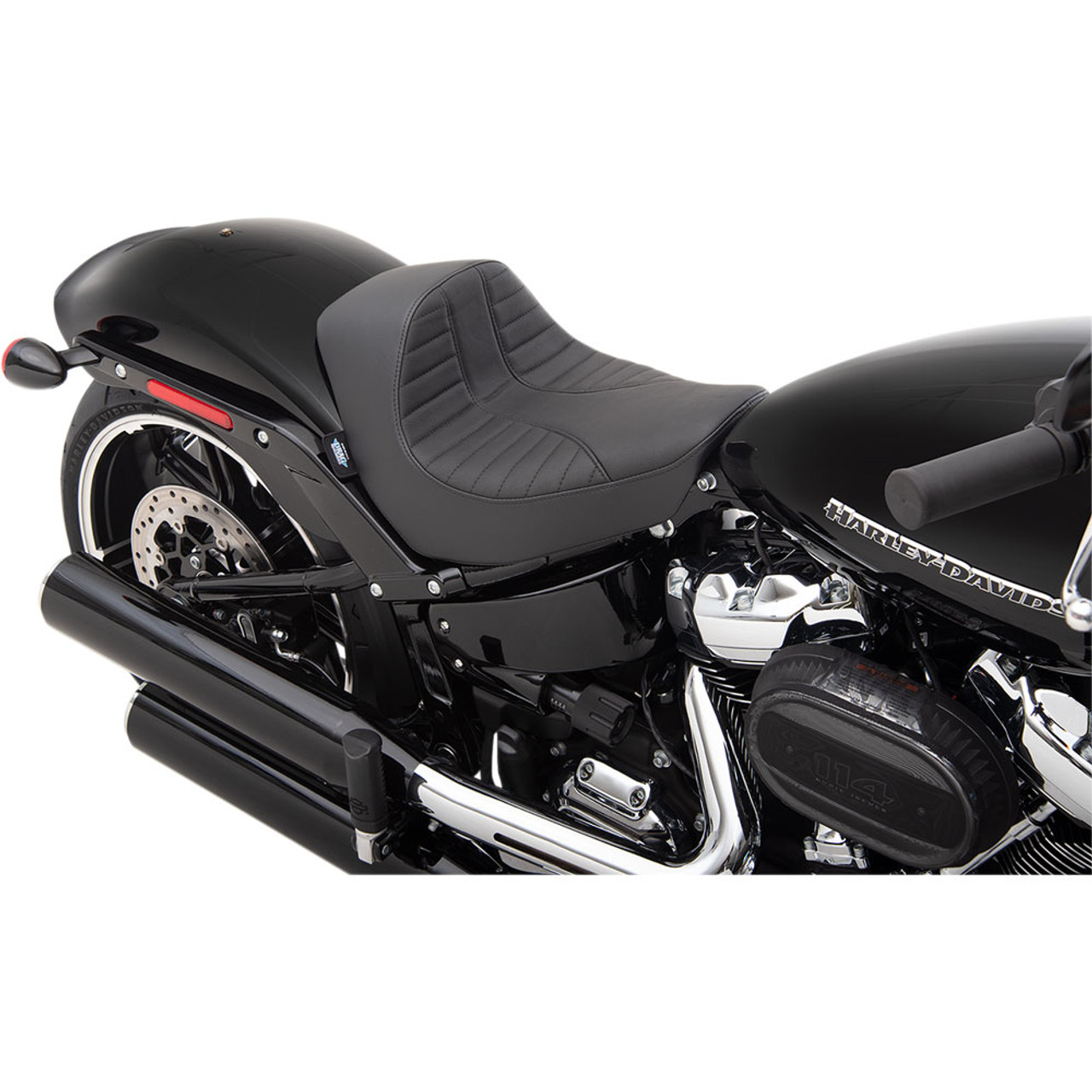 drag specialties solo seat ez on mount for 2018 2020 harley breakout scorpion stitch